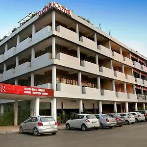 Oyster Hotel